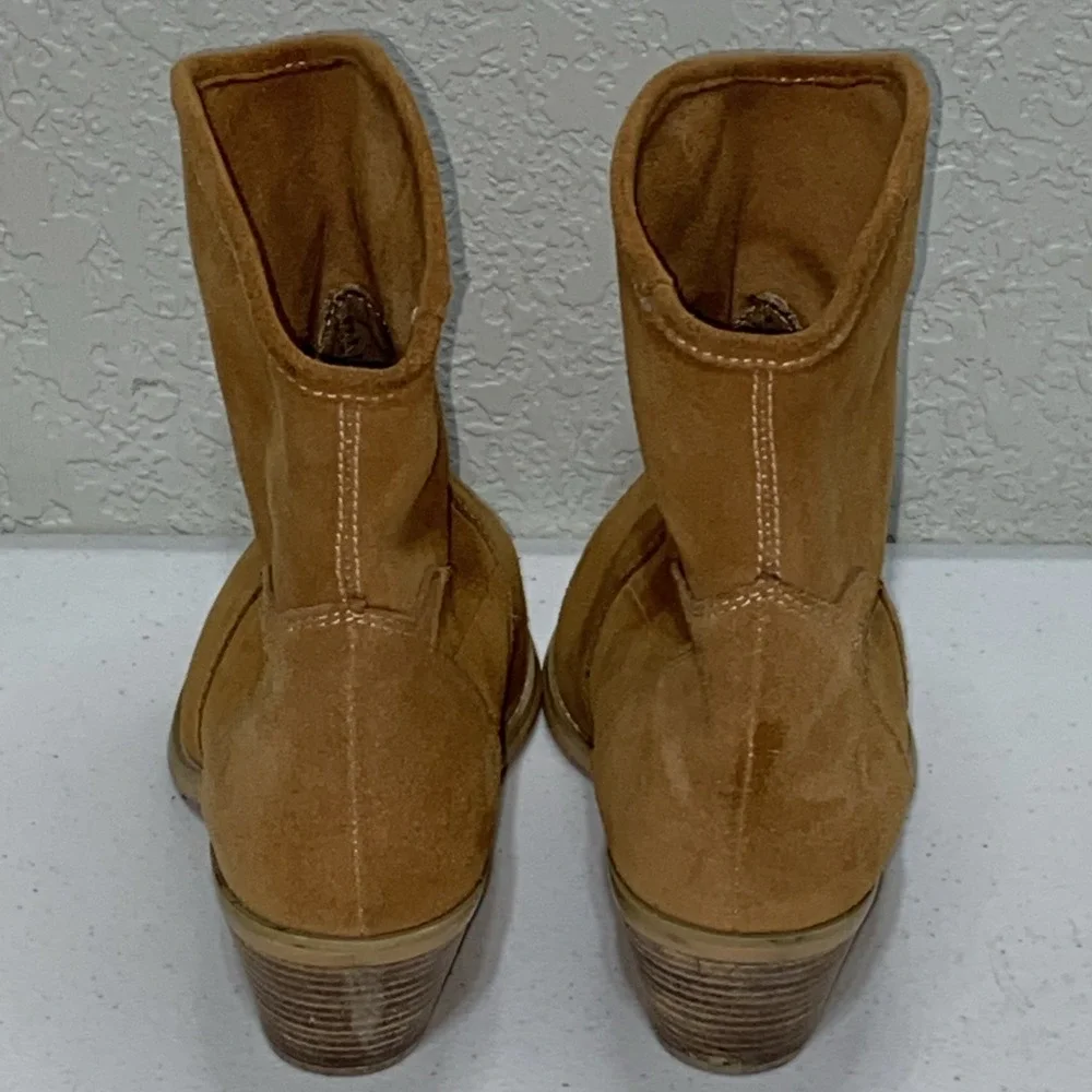 Gaudi Suede‎ Leather Cowboy Boots Booties Size 37 Women's Size 6 Tan Light Brown